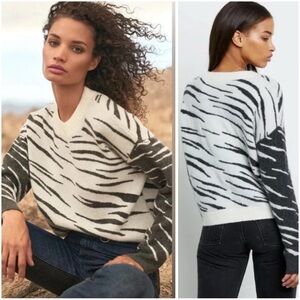 Rails Lana Animal Print Sweater in Mixed Abstract Tiger Print